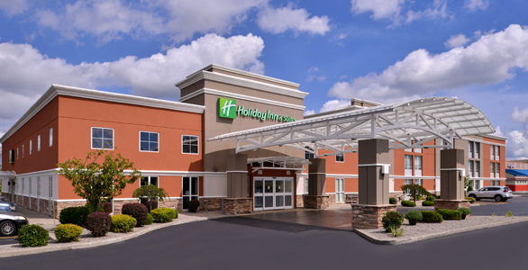Holiday Inn & Suites Rochester - Marketplace